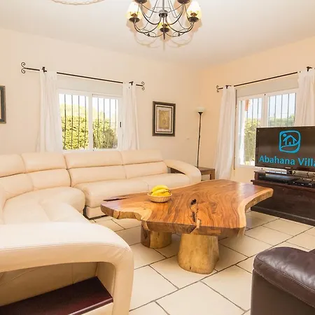 Abahana Villas Rustika Кальпе