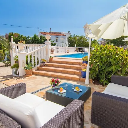 Вилла Abahana Villas Rustika